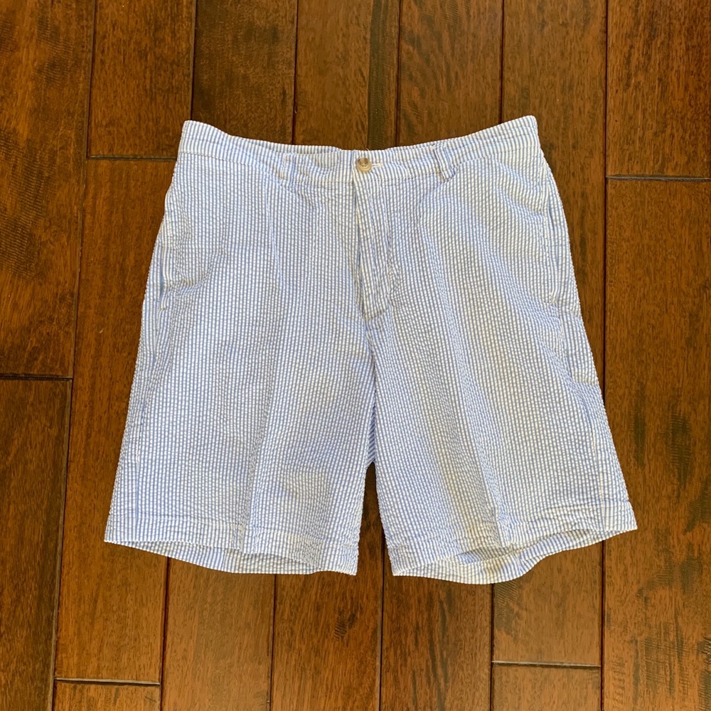 Men’s Vineyard Vines Shorts Size 33